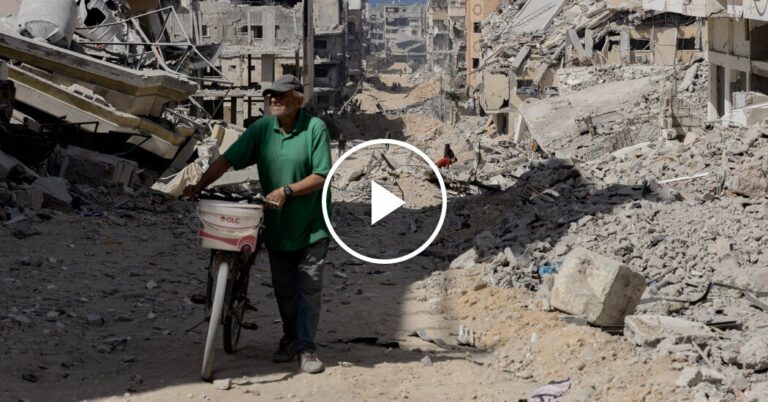 Residents Return to a Devastated Gaza City