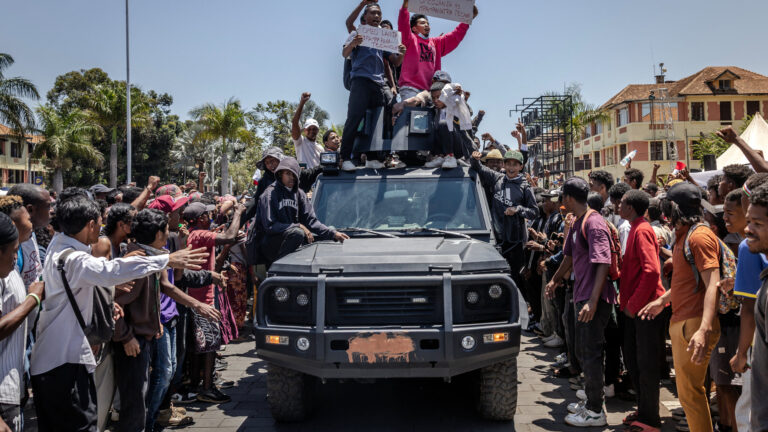 Madagascar’s President Goes Into Hiding