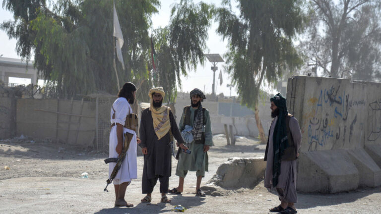 Clashes Between Afghanistan and Pakistan Kill at Least 12