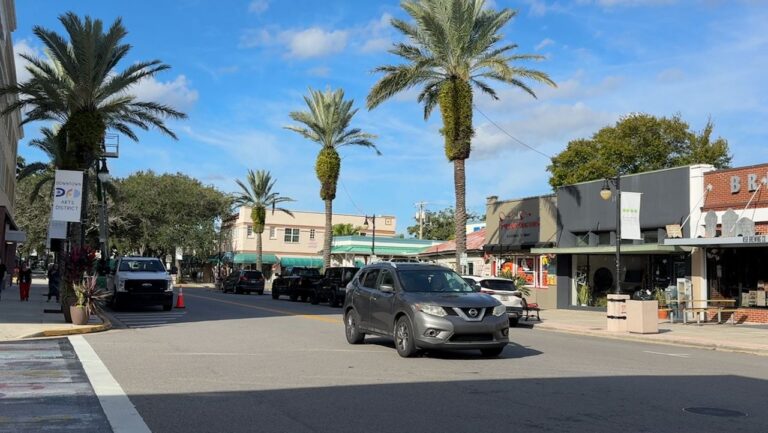 Volusia shops find ways to keep business during quiet months